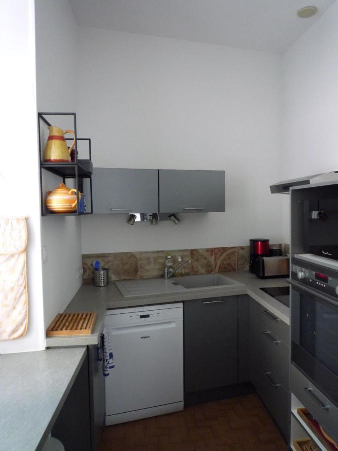 Appartement Avignon Centre Intra Muros Cour Exterieure Parking Prive Gratuit Luaran gambar