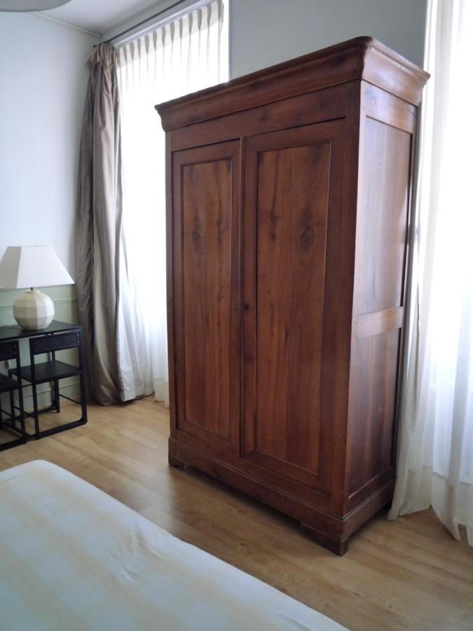 Appartement Avignon Centre Intra Muros Cour Exterieure Parking Prive Gratuit Luaran gambar