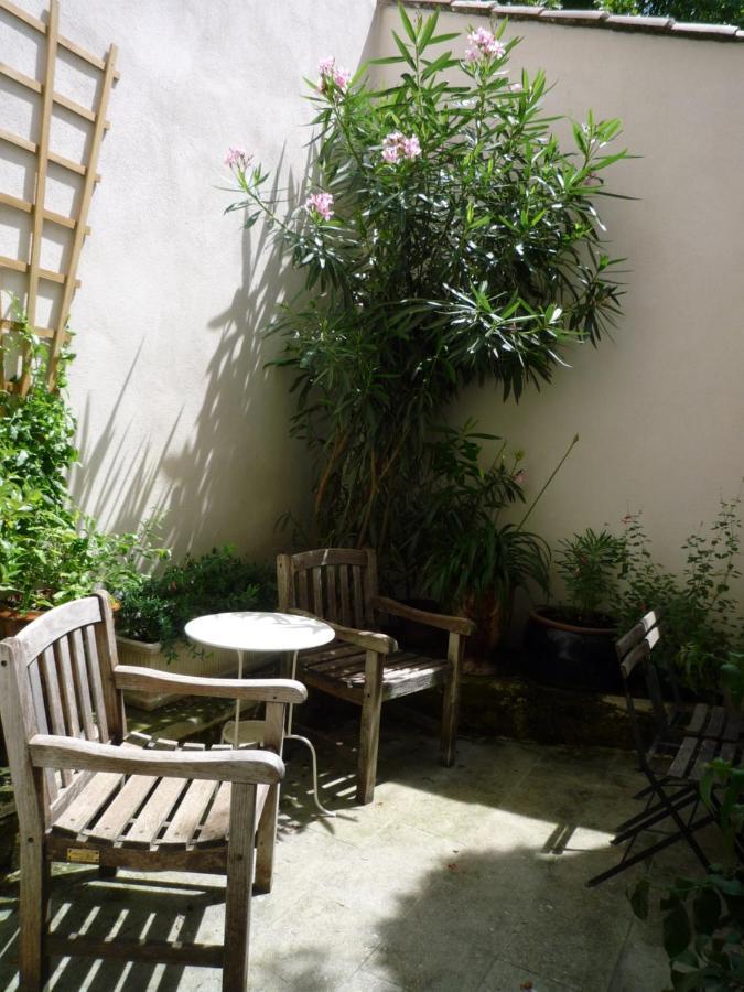 Appartement Avignon Centre Intra Muros Cour Exterieure Parking Prive Gratuit Luaran gambar